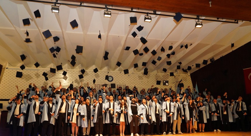 2024 - 2025 Akademik Yılı Mezuniyet Törenimiz