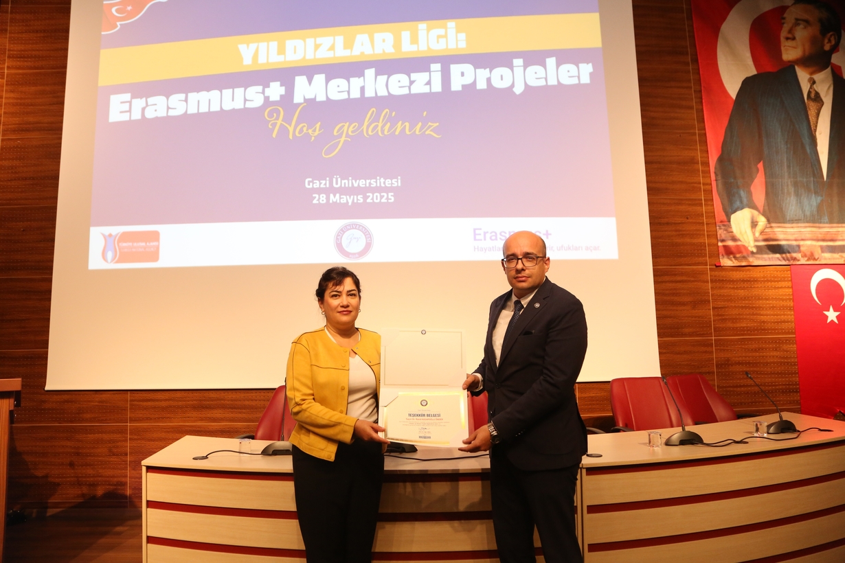 Yıldızlar Ligi Merkezi Projeler Bilgilendirme Günü -1