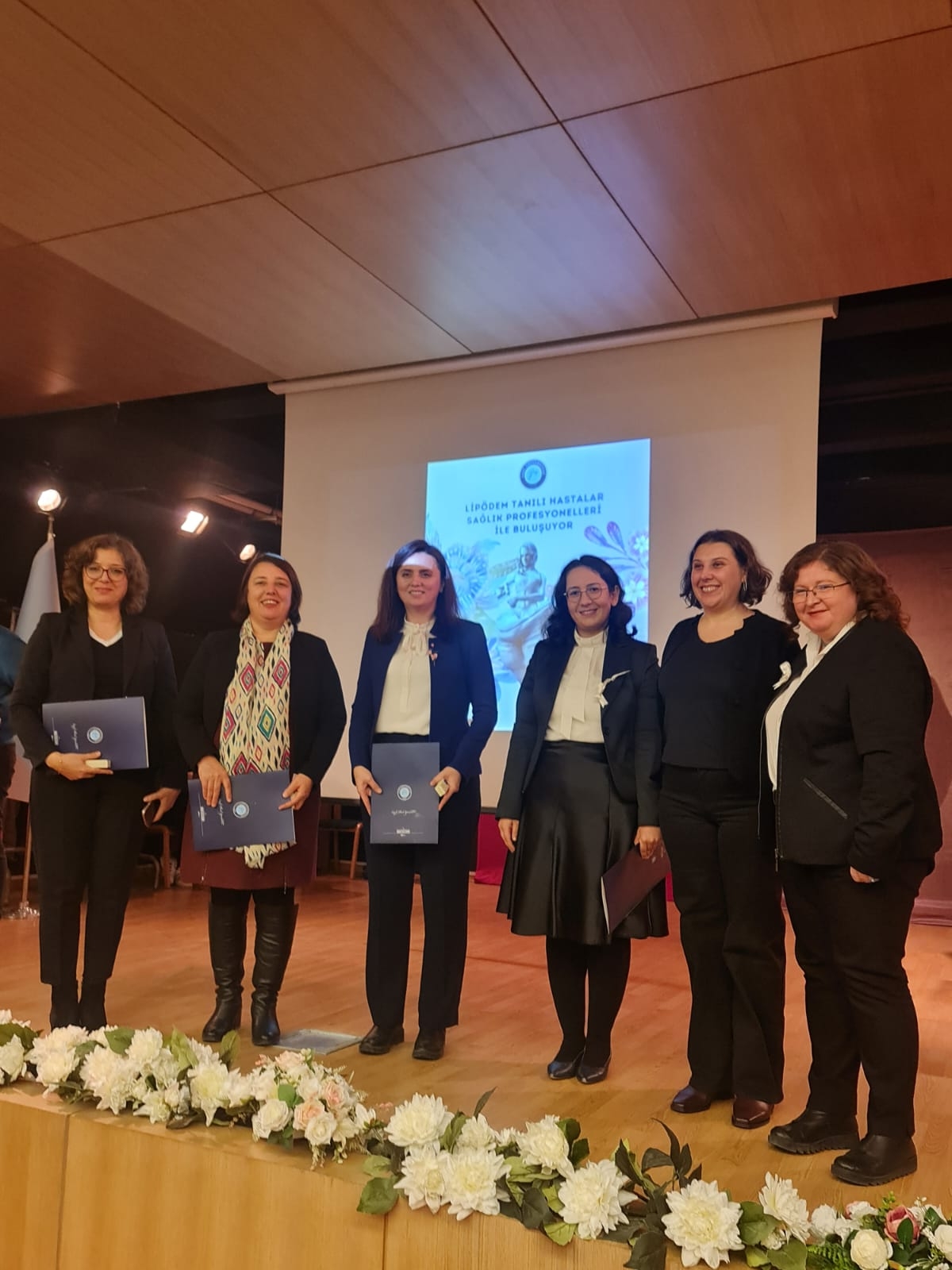 Lipödem Tanılı Hastalar Sağlık Profesyonelleriyle Buluşuyor-3