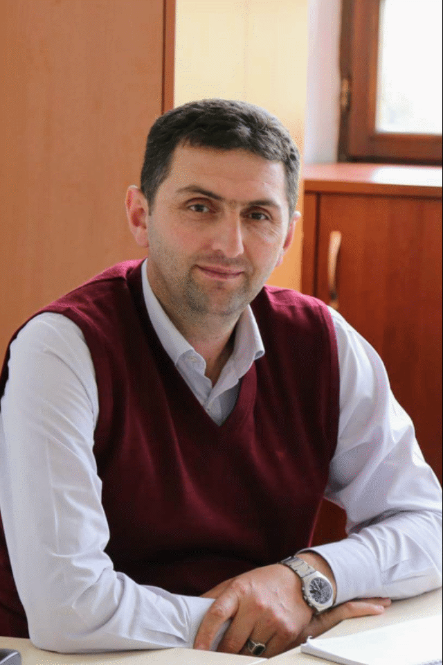  Uğur AYDOĞAN