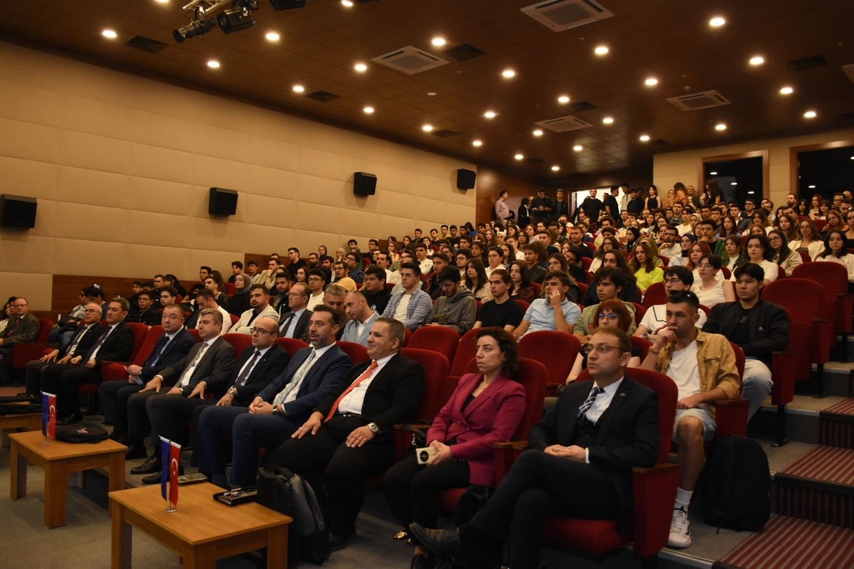 Endüstriyel Tasarım Mühendisliği Proje Kapanış Toplantısı-5