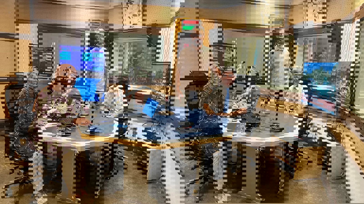 r-1