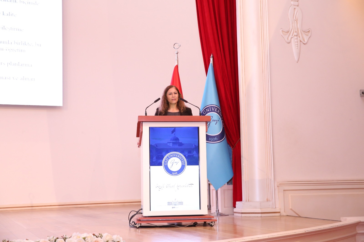 Uygulama ve Araştırma Merkezleri ile İdari Birimlerin Kalite İyileştirme Planı çalışmalarına yönelik Geri Bildirim Toplantısı Düzenlendi.-5