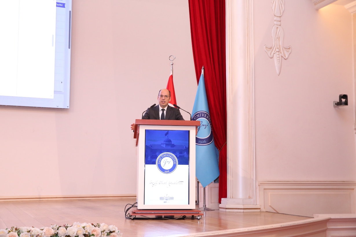 Uygulama ve Araştırma Merkezleri ile İdari Birimlerin Kalite İyileştirme Planı çalışmalarına yönelik Geri Bildirim Toplantısı Düzenlendi.-4