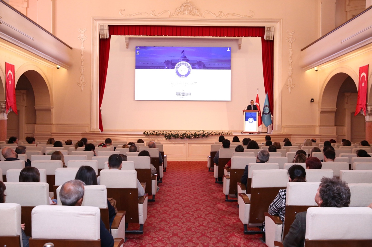 Uygulama ve Araştırma Merkezleri ile İdari Birimlerin Kalite İyileştirme Planı çalışmalarına yönelik Geri Bildirim Toplantısı Düzenlendi.-6