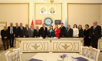 Üniversitemiz ile Güney Kazakistan Devlet Pedagoji Üniversitesi Arasında İş Birliği Protokolü İmzalandı