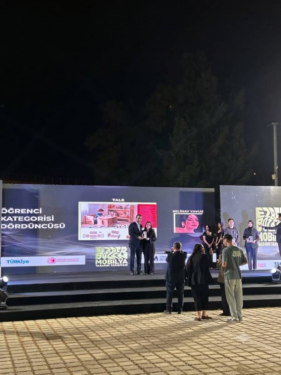 Öğrencimizin Başarısı/ VI. Ezber Bozan Mobilya Tasarım Yarışması - Selinay YAVUZ-1