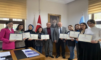 Güney Kazakistan Devlet Pedagoji Üniversitesi Lisansüstü Öğrencilerinin Bilimsel Eğitim Staj Sertifika Programı Tamamlandı.