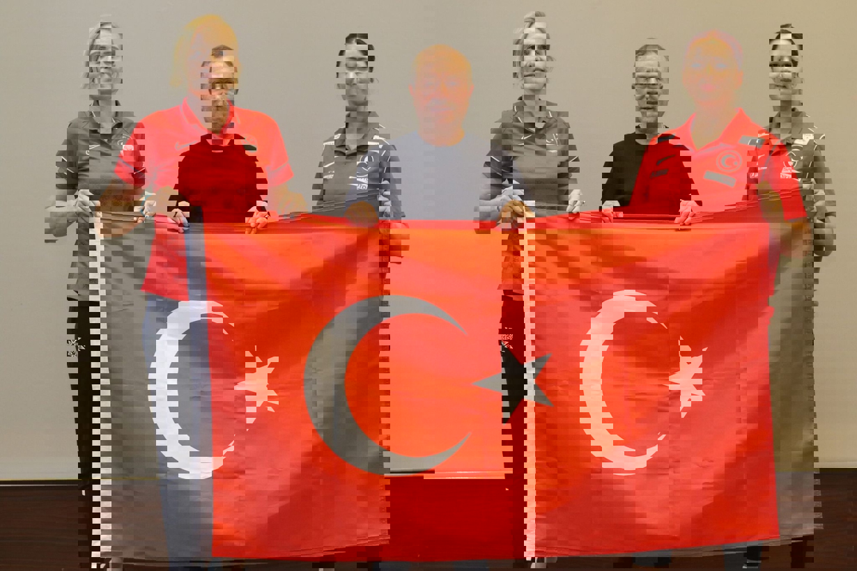 eaütkmlyşx-1