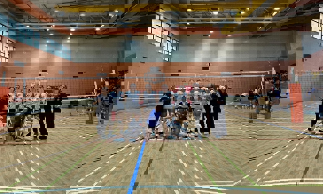 Gazi Üniversitesi Kadın Voleybol Takımından Net Galibiyet