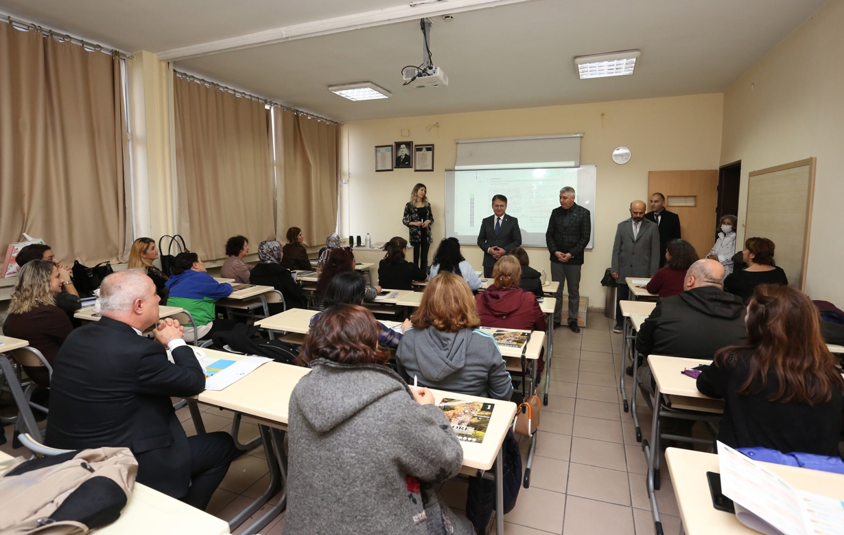 Akademik ve İdari Personele Yönelik Düzenlenen Genel İngilizce Kursları Başladı-1