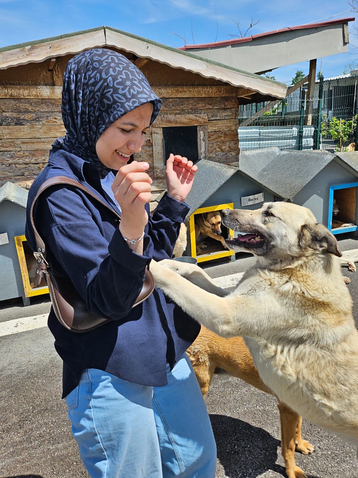YDYO’dan Patiliköye Sevgi Dolu Ziyaret-1