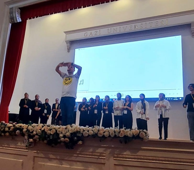 Gazi Üniversitesi’nde “Eğitimde Etkileşimin Gücü: Drama” Semineri Gerçekleştirildi.-3