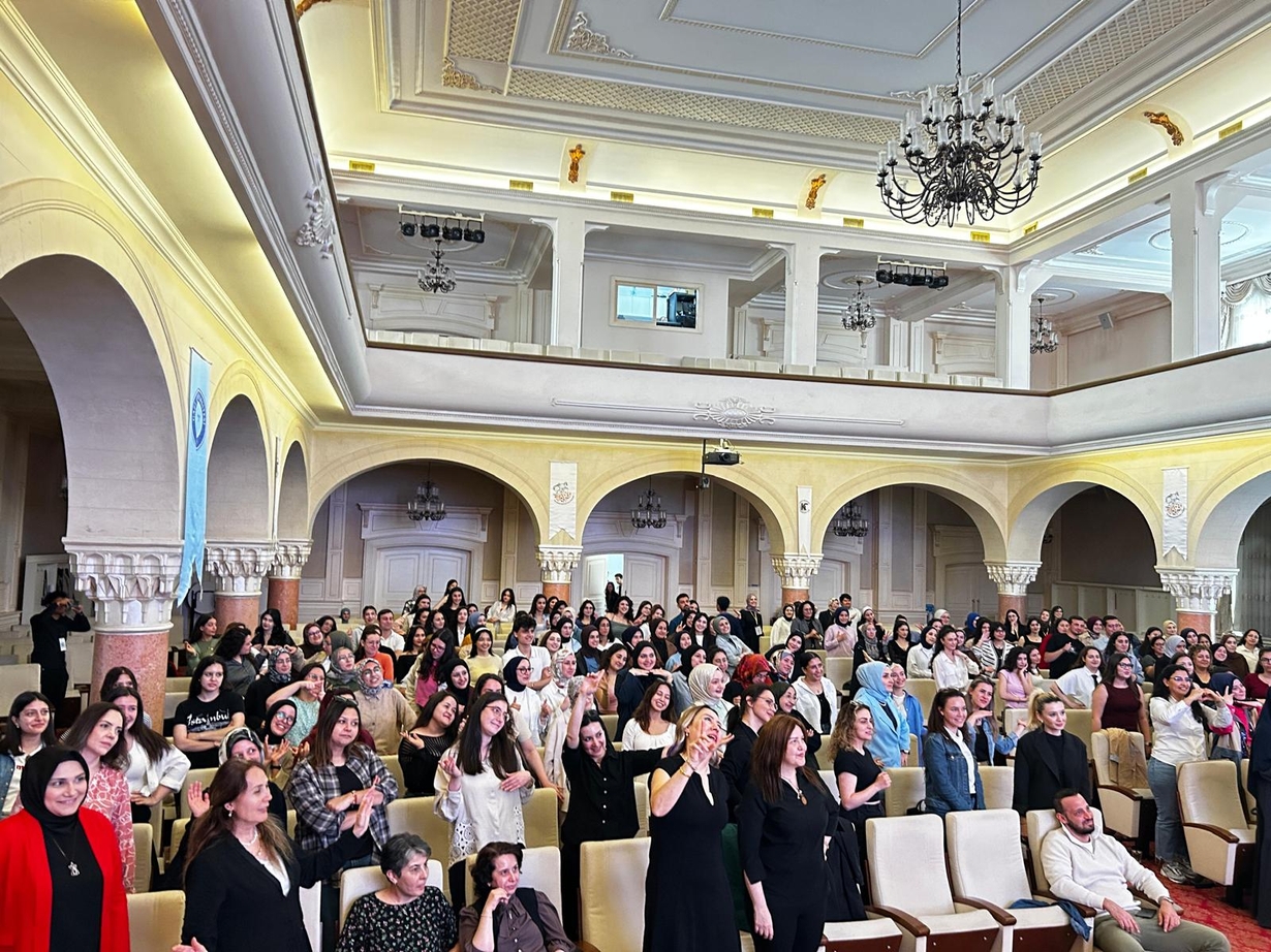 Gazi Üniversitesi’nde “Eğitimde Etkileşimin Gücü: Drama” Semineri Gerçekleştirildi-1