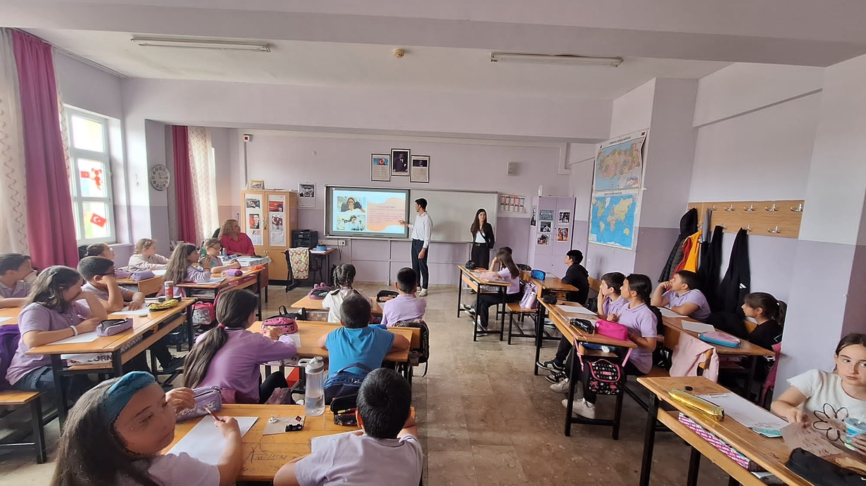 Sevgi Çiçeği İlkokulu-3