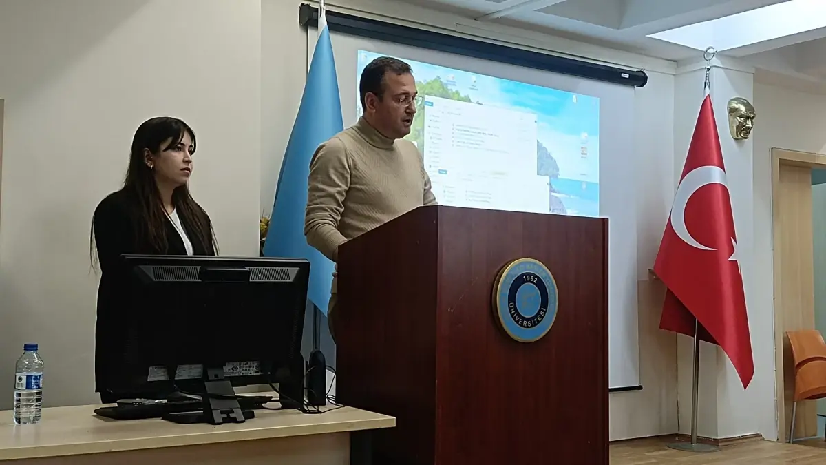 Sağlık Sektöründe Yapay Zekâ ve Siber Güvenlik Paneli Gerçekleştirildi-1