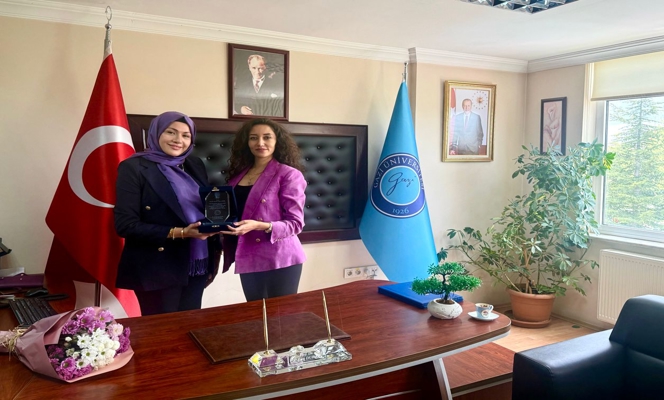 Yüksekokulumuzda Devir-Teslim Töreni ve Plaket Takdimi