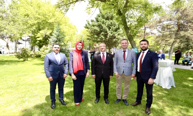Gazi Ailesi Bayramlaşma Töreninde Bir Araya Geldi