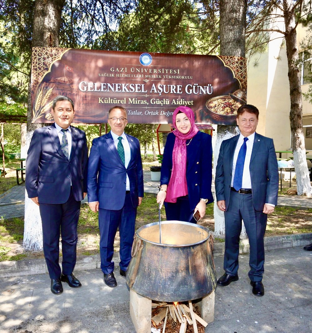 Meslek Yüksekokulumuzda Geleneksel Aşure Günü Buluşması Gerçekleştirildi-3