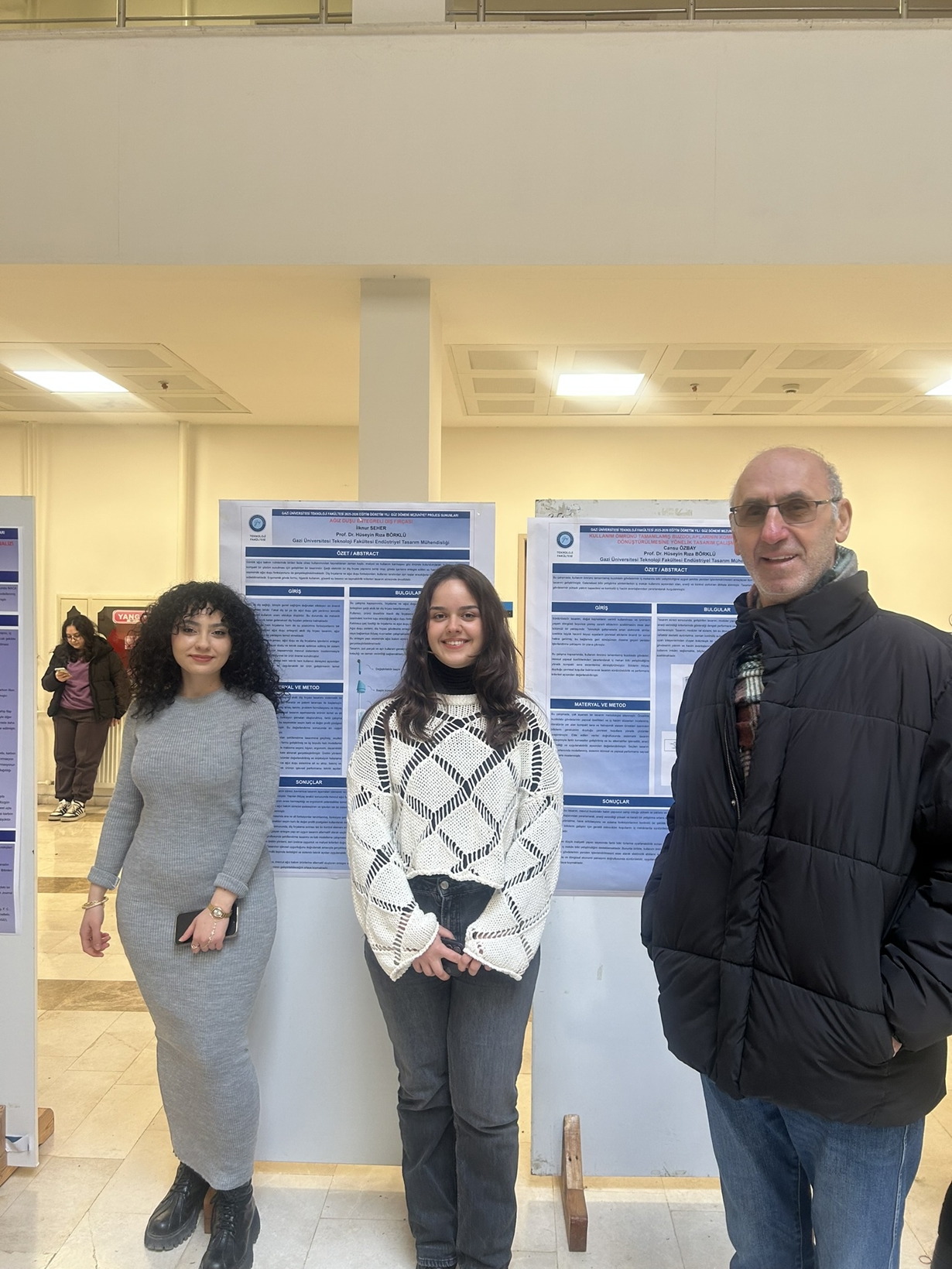 Endüstriyel Tasarım Mühendisliği Bölümü Mezuniyet Projeleri Poster Sergisi-1