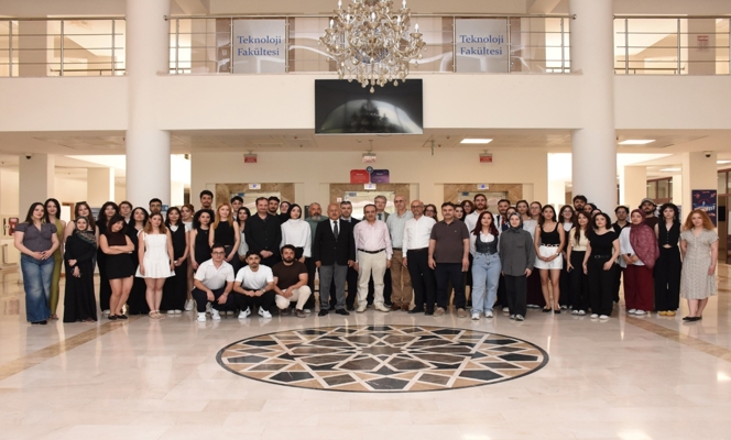 Endüstriyel Tasarım Mühendisliği Mezuniyet Projeleri Sergilendi