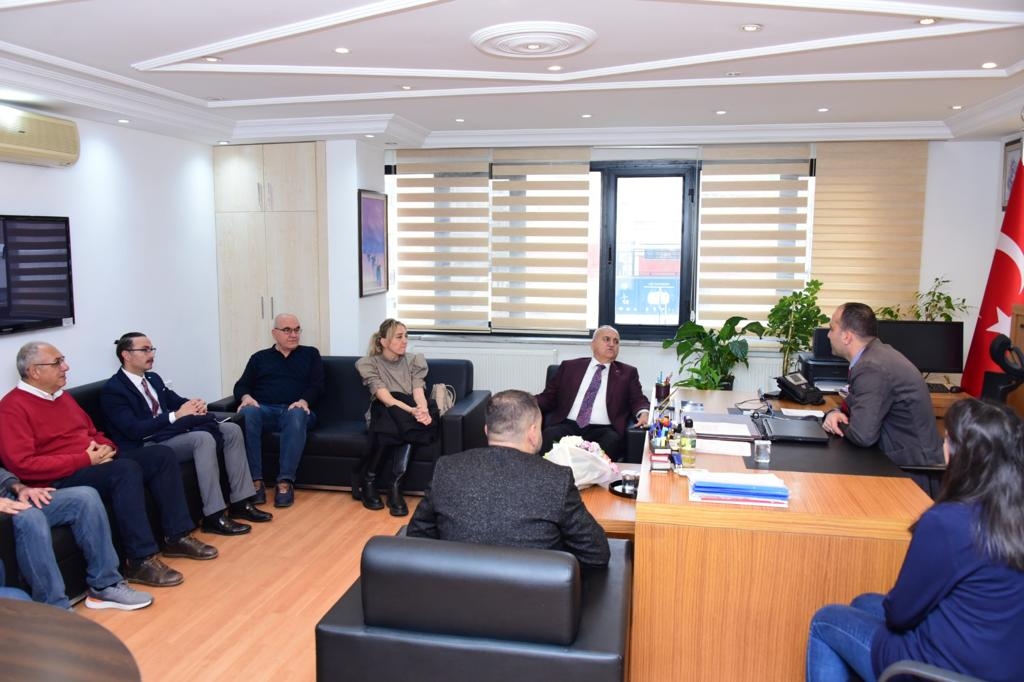 Ostim OSB Yönetim Kurulu Başkanı Orhan Aydın’dan 24 Kasım Öğretmenler Günü Ziyareti-1
