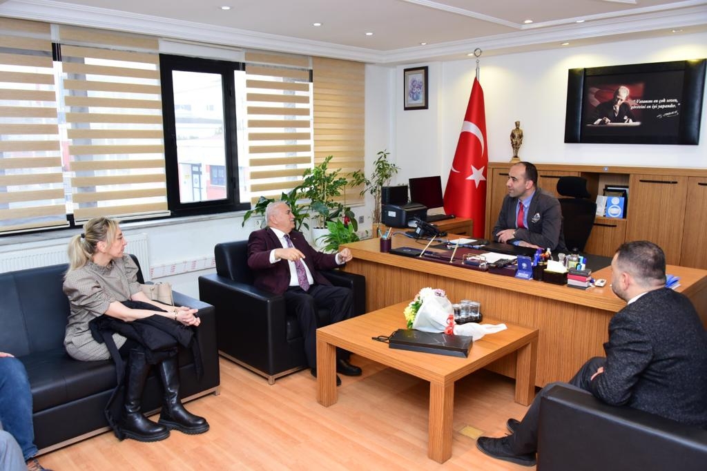 Ostim OSB Yönetim Kurulu Başkanı Orhan Aydın’dan 24 Kasım Öğretmenler Günü Ziyareti-1