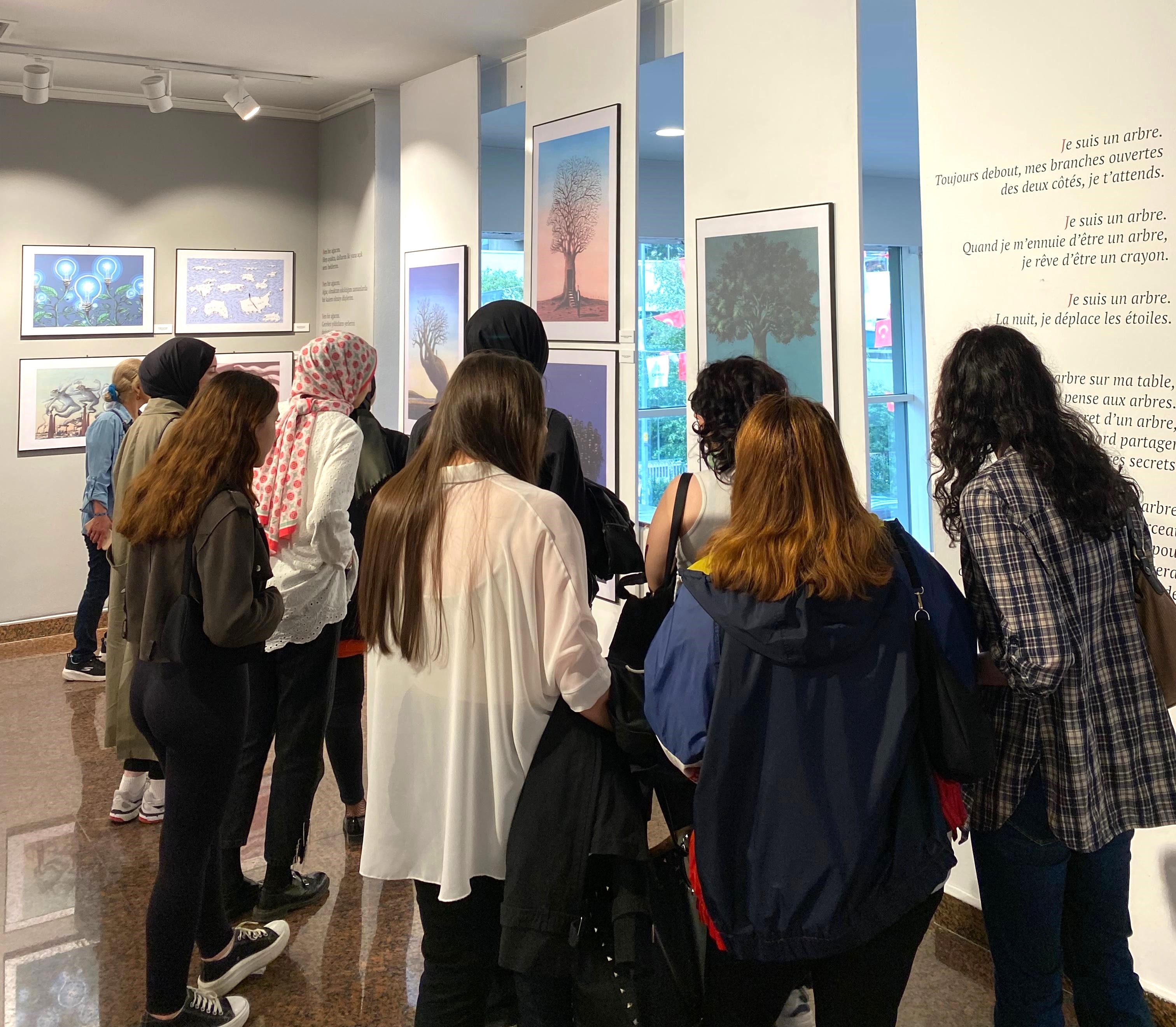 Our School's Culture and Design Community Organized a Trip to the Contemporary Arts Center-1