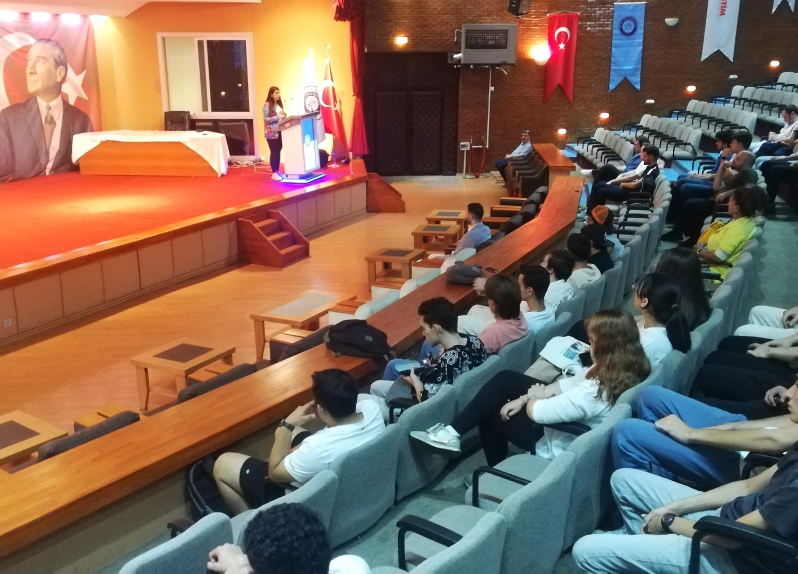 Girişimcilik ve Staj Hareketlilikleri Hakkında Bilgilendirme (EY ve YİTAK Programları) Semineri-1