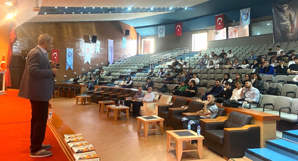 Dikey Geçiş Sınavı (DGS) Bilgilendirme Semineri Gerçekleştirildi-1