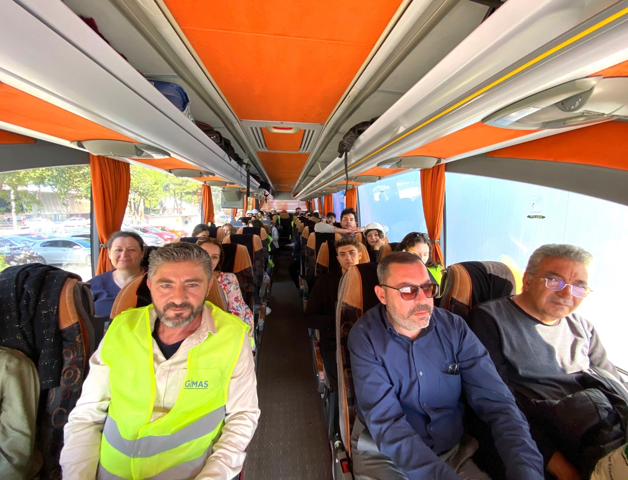 Tasarım Bölümü İzmir Teknik Gezisini Gerçekleştirdi-1