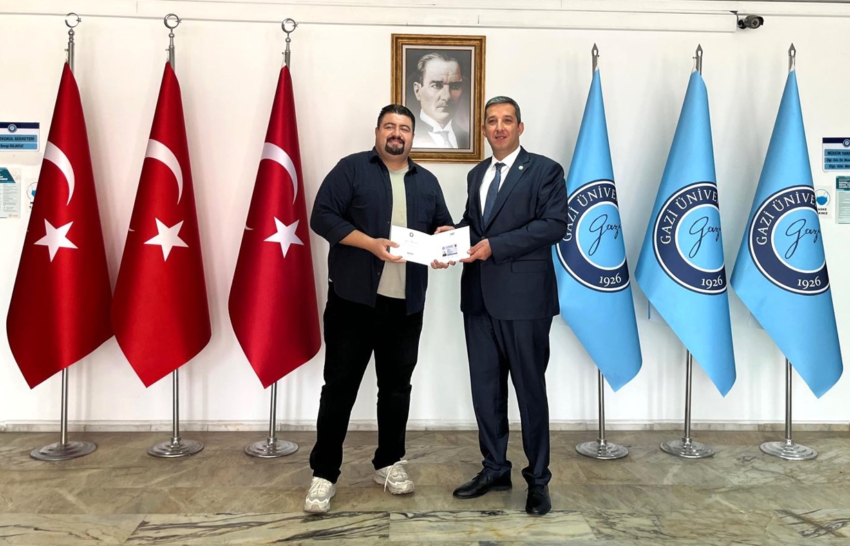 Gazili Mezunlarımıza Mezun Kartları Takdim Edildi-1