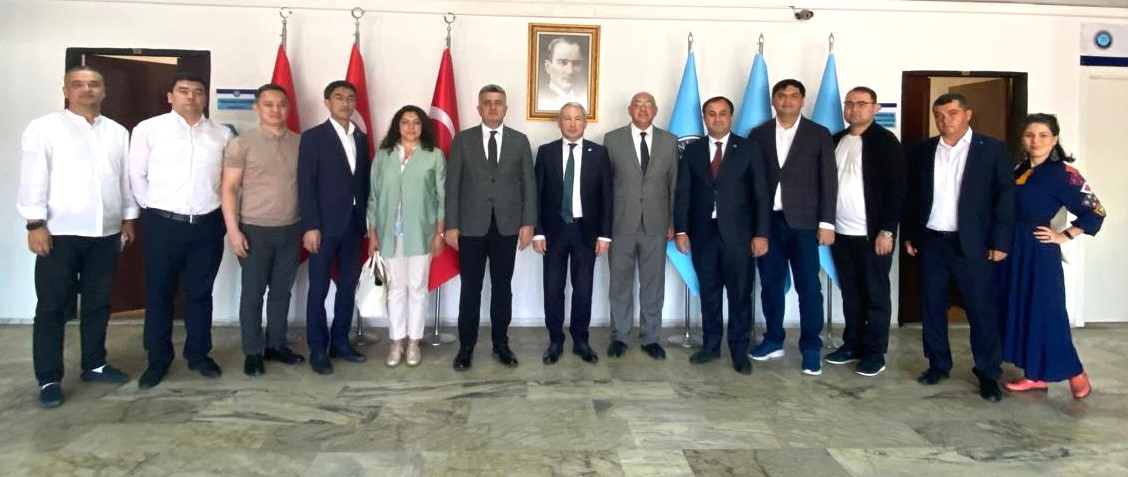 Özbekistan Teknik Metaller Kurumu Heyetinden Yüksekokulumuza Ziyaret-1