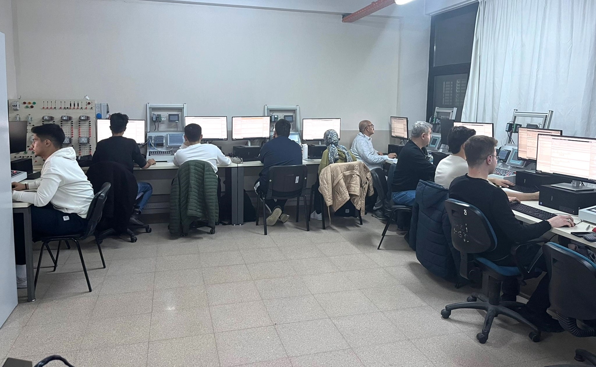 PLC Laboratuvarı-1