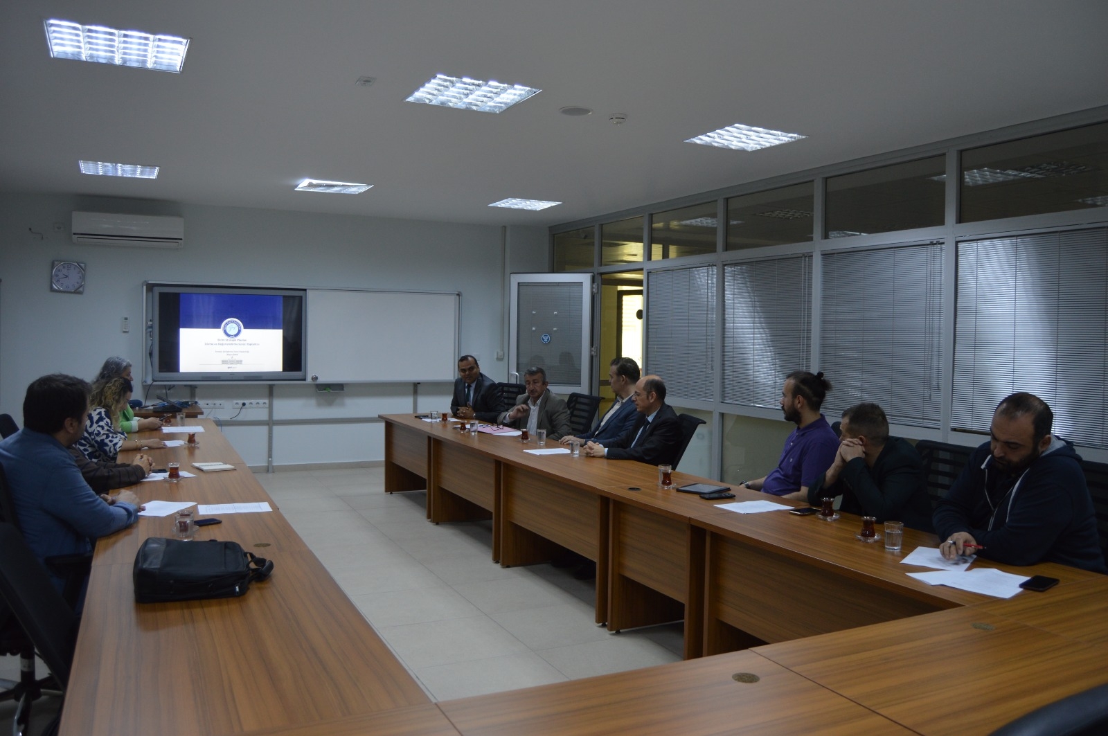 Meslek Yüksekokulumuzda "Birim Stratejik Planı İzleme ve Değerlendirme Toplantısı" Yapıldı-1