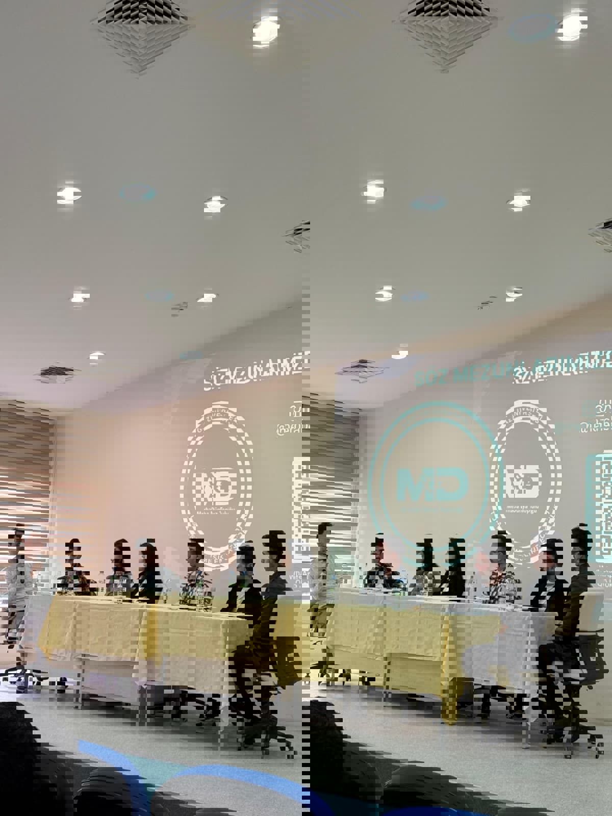 Yüksekokulumuzda "Geçmişten Geleceğe Tecrübe Köprüsü: Mezun Buluşması" Etkinliği Düzenlendi-1