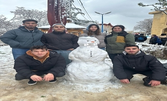 Gazi Üniversitesi’nde Vize Finali Sonrası Kar Keyfi