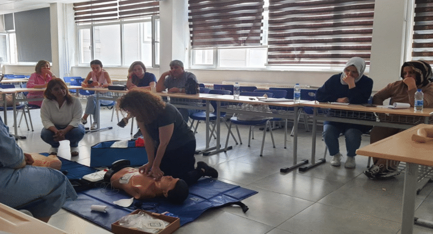 Basic First Aid Training for Our University's Emergency Teams Has Been Completed.