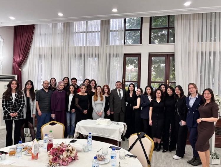 Anabilim Dalımız Mezuniyet Yemeği Gerçekleştirildi-1