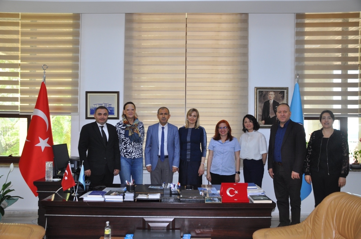 Anabilim Dalımıza Çekya Savunma Üniversitesinden Ziyaret-1