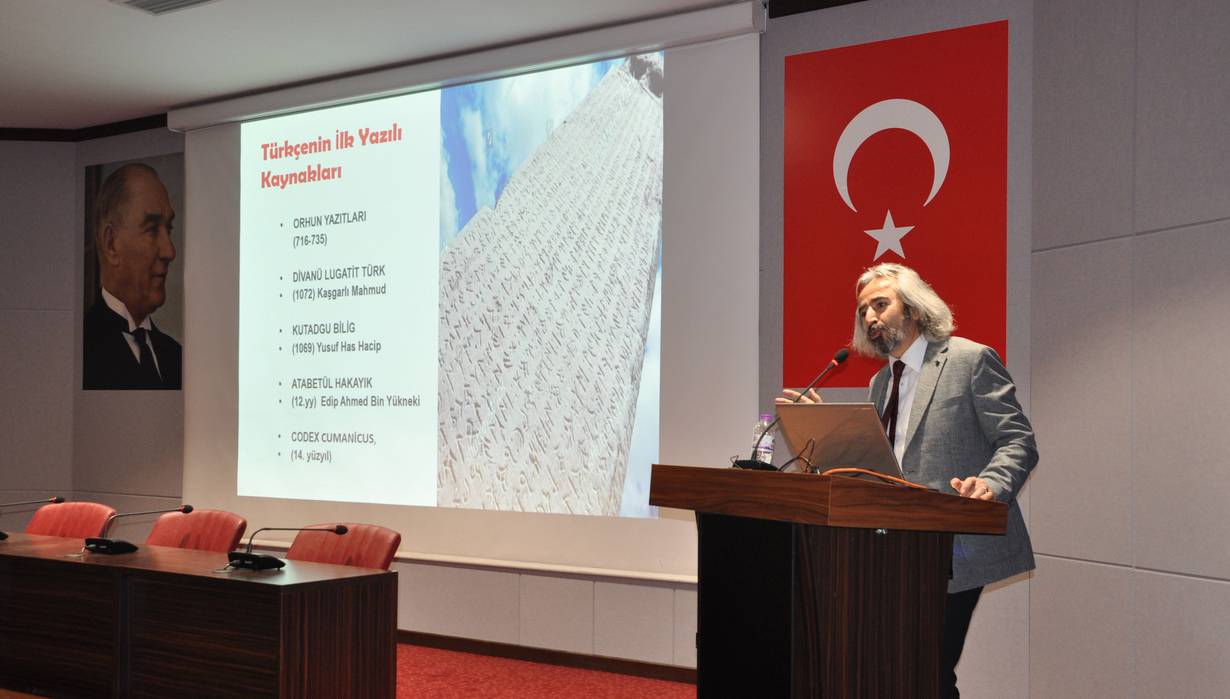 Anabilim Dalımızda Türkçenin Yabancı Dillere Karşı Bin Yıllık Kurtuluş Savaşı Konulu Konferans Düzenlendi-1