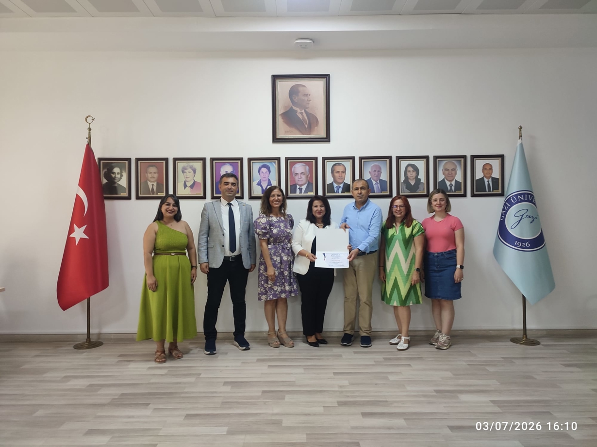 Fransız Dili Eğitimi Ana Bilim Dalı Akredite Edildi-1