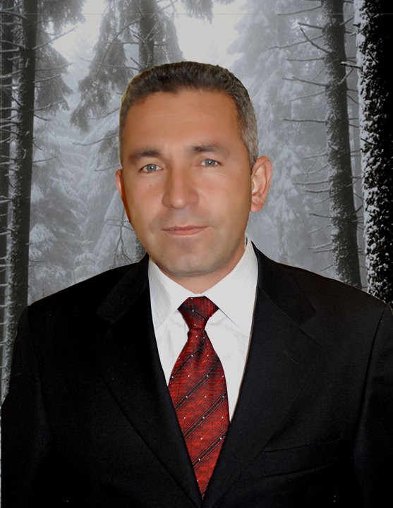 Ali  UYGUN