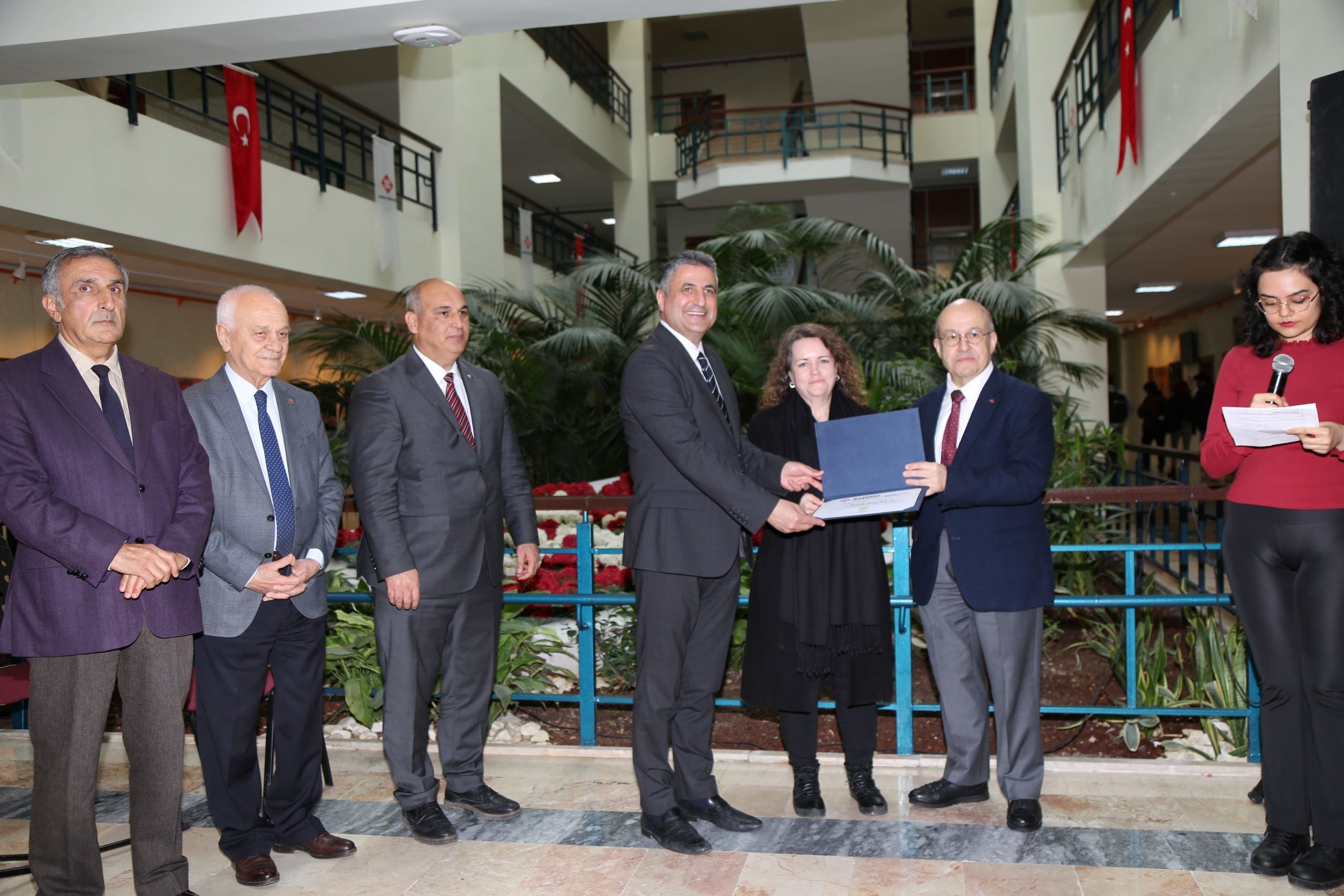 Üniversitemiz “Plastik Sanatlar Sergisi” Başkent Üniversitesi’nde Sergilendi-1